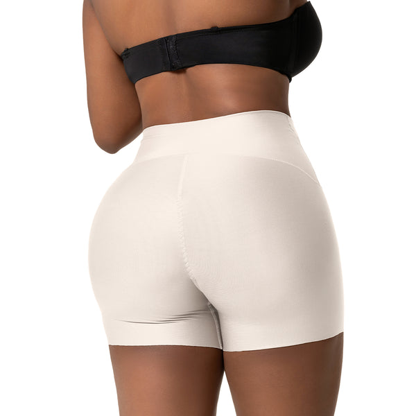 Snatched Body Seamless Scrunch Butt Shorts | High-Waisted Lifting Microfiber Shorts - Cata1og.com