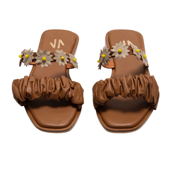 Silvia Cobos Jardin Flat